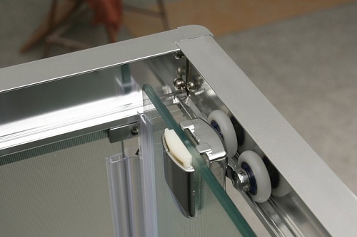 ДУШЕВОЙ УГОЛОК BELBAGNO UNO-A-2 80-C-Cr