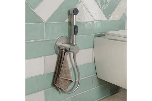 Смеситель встраиваемый с гигиеническим душем IDDIS, никель мат. 003BNR0i08